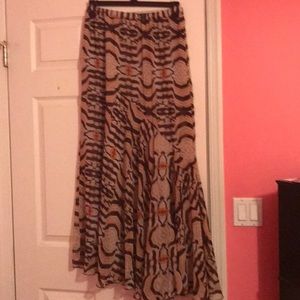 Moda international printed maxi skirt